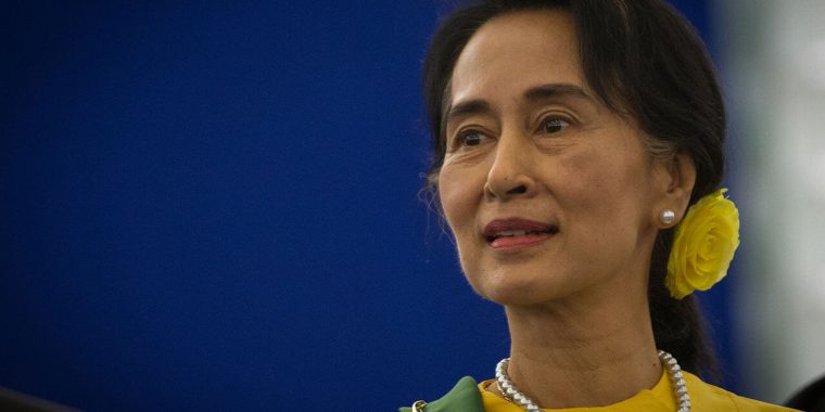 aung-san-suu-kyi-featured