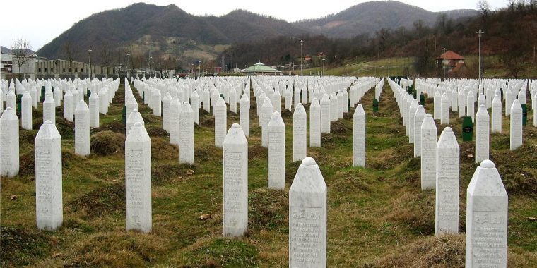 srebrenica-memorial-massacre